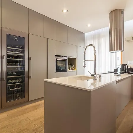 Апартаменты P&O Serviced Apartments Sienna Exclusive
