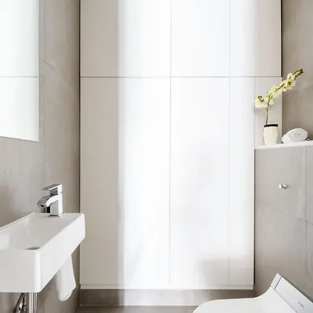 P&O Serviced Apartments Sienna Exclusive