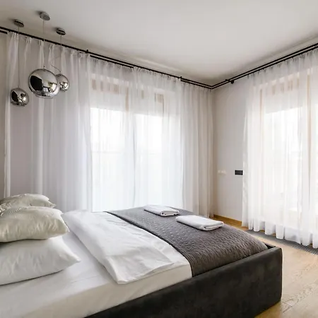 P&O Serviced Apartments Sienna Exclusive Apartament *